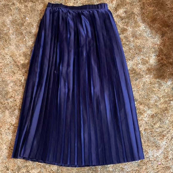 Ava & Viv Dresses & Skirts - *****SALE! SO BEAUTIFUL PURPLE PLUS SIZE PULL ON SKIRT!
